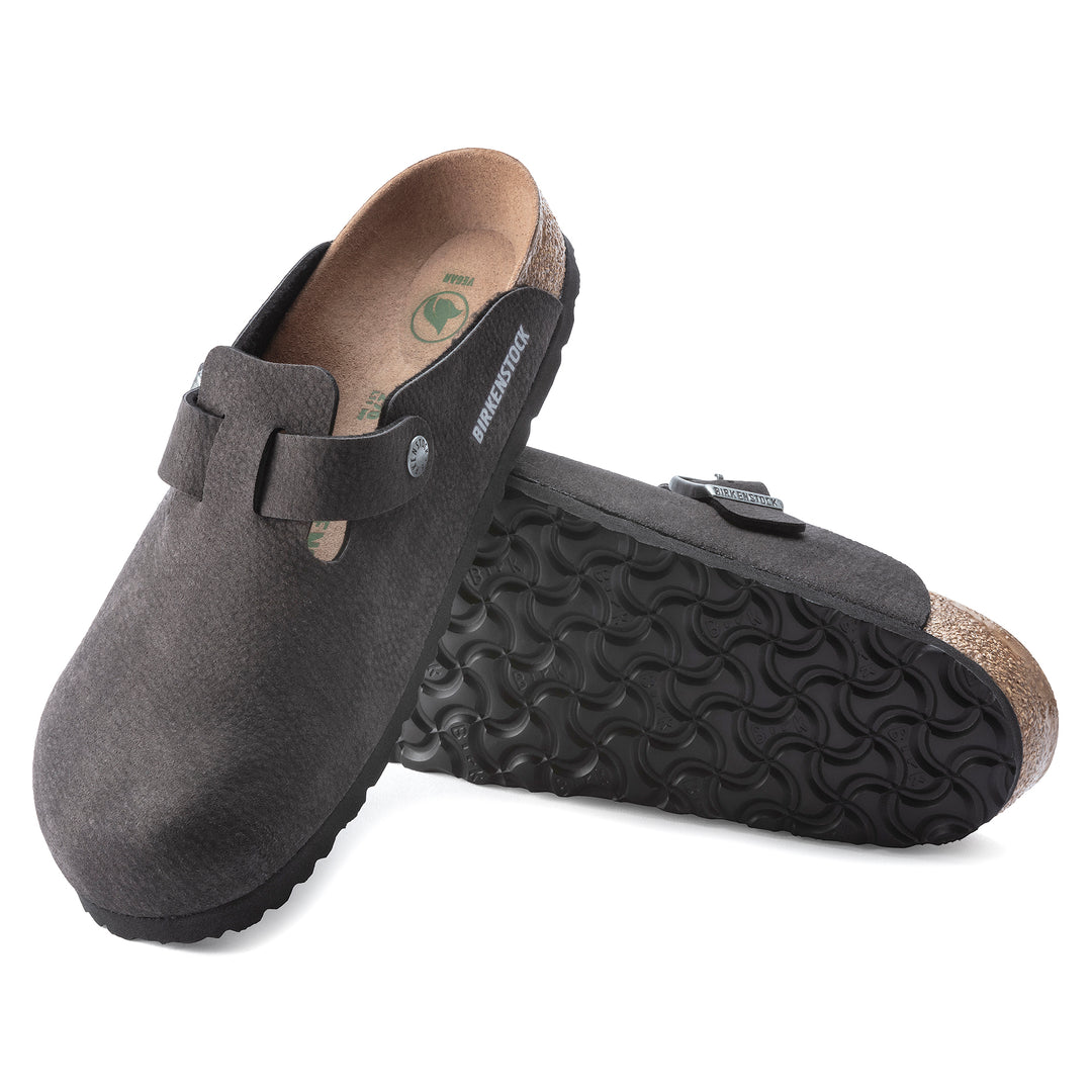 Birkenstock Boston Clog Sandals - Desert Dust Black