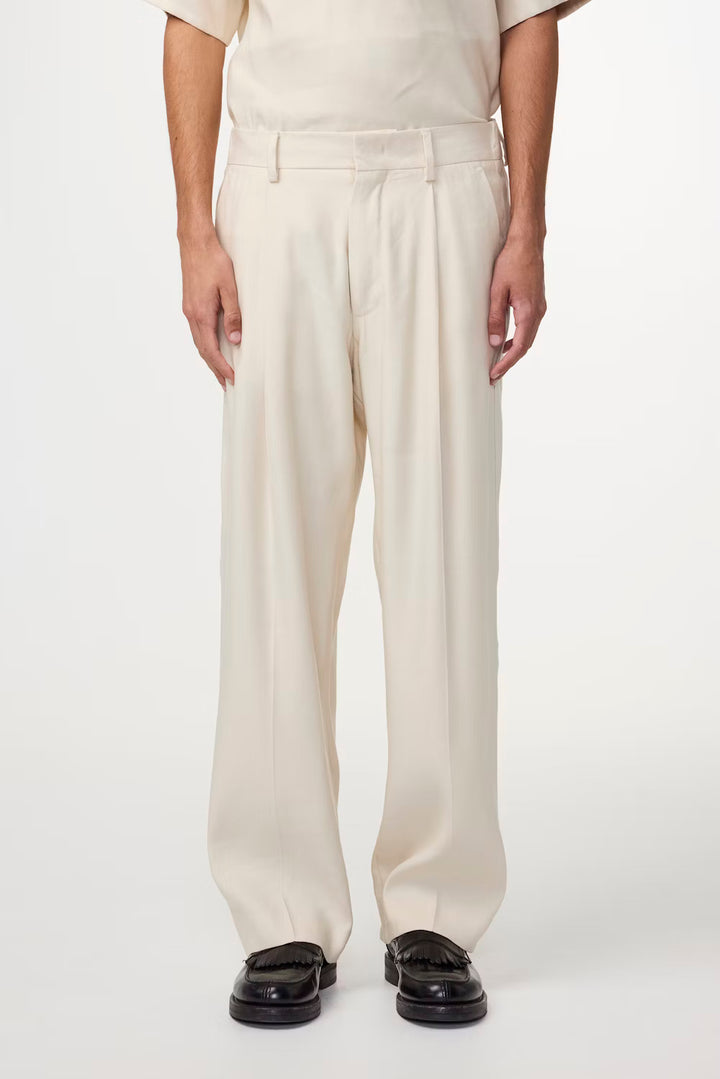 NN.07 Kay Trousers - Ivory